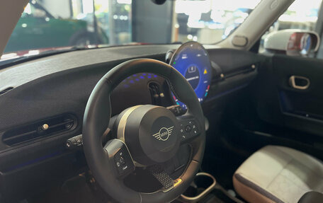 MINI Hatch, 2024 год, 4 790 000 рублей, 13 фотография