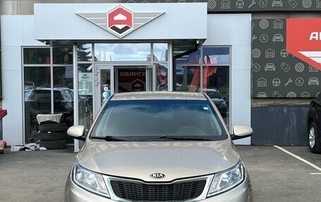 KIA Rio III рестайлинг, 2014 год, 750 000 рублей, 2 фотография
