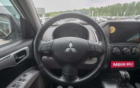 Mitsubishi Pajero Sport II рестайлинг, 2011 год, 1 098 000 рублей, 15 фотография