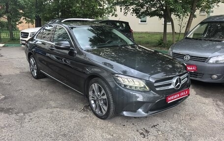 Mercedes-Benz C-Класс, 2019 год, 3 800 000 рублей, 1 фотография