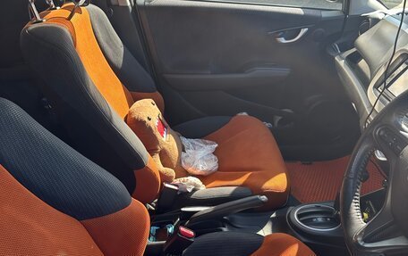 Honda Fit III, 2011 год, 699 000 рублей, 18 фотография