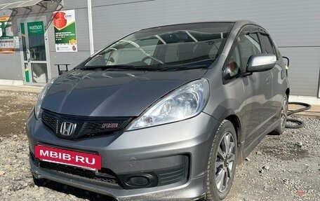 Honda Fit III, 2011 год, 699 000 рублей, 21 фотография