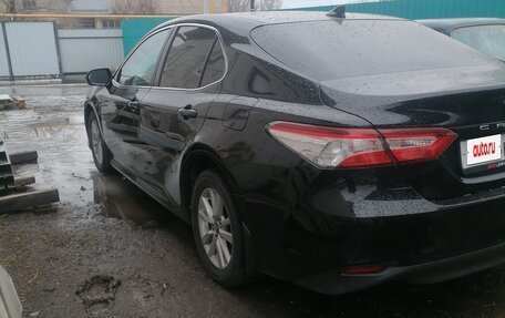 Toyota Camry, 2020 год, 2 000 000 рублей, 2 фотография
