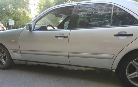 Mercedes-Benz E-Класс, 1997 год, 210 000 рублей, 14 фотография