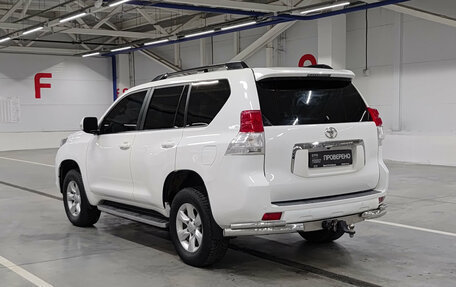 Toyota Land Cruiser Prado 150 рестайлинг 2, 2011 год, 2 400 000 рублей, 8 фотография