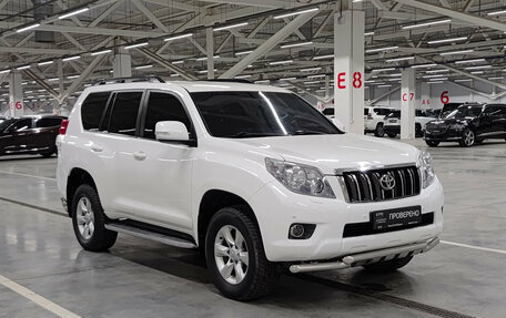 Toyota Land Cruiser Prado 150 рестайлинг 2, 2011 год, 2 400 000 рублей, 3 фотография