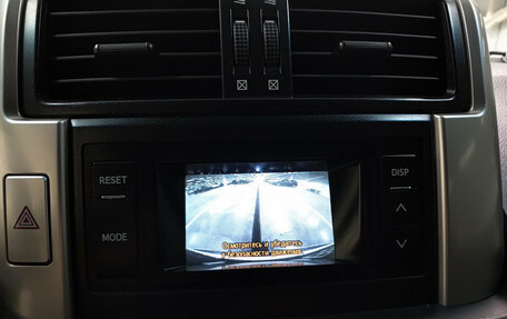 Toyota Land Cruiser Prado 150 рестайлинг 2, 2011 год, 2 400 000 рублей, 23 фотография
