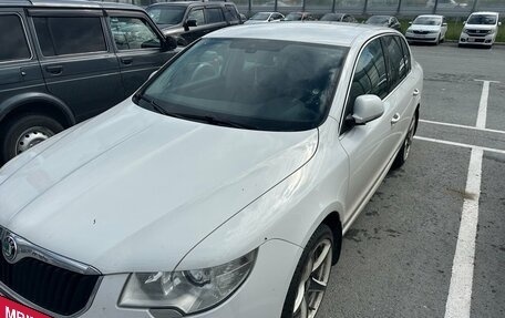 Skoda Superb III рестайлинг, 2012 год, 1 000 000 рублей, 2 фотография