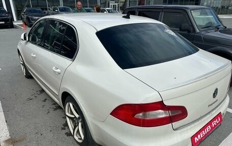 Skoda Superb III рестайлинг, 2012 год, 1 000 000 рублей, 4 фотография