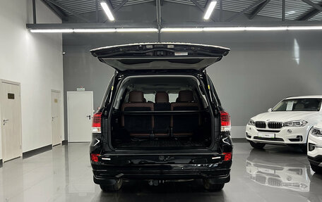 Toyota Land Cruiser 200, 2016 год, 4 595 000 рублей, 7 фотография