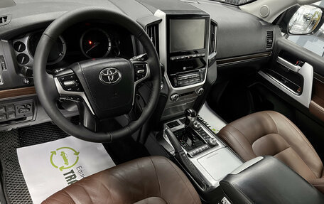Toyota Land Cruiser 200, 2016 год, 4 595 000 рублей, 9 фотография