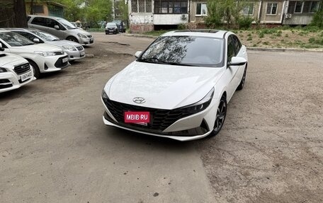 Hyundai Elantra, 2020 год, 1 990 000 рублей, 5 фотография