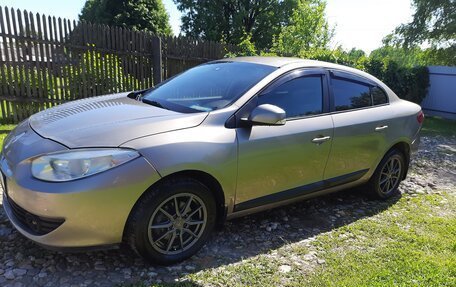 Renault Fluence I, 2011 год, 625 000 рублей, 2 фотография