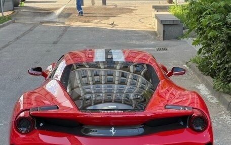 Ferrari 488, 2019 год, 54 800 000 рублей, 4 фотография