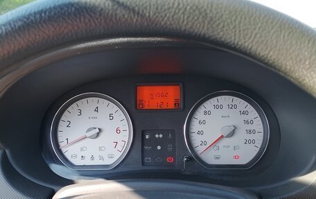 Renault Sandero I, 2011 год, 825 000 рублей, 3 фотография