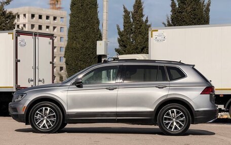 Volkswagen Tiguan II, 2019 год, 2 999 999 рублей, 4 фотография