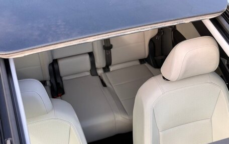 Volkswagen Tiguan II, 2019 год, 2 999 999 рублей, 8 фотография