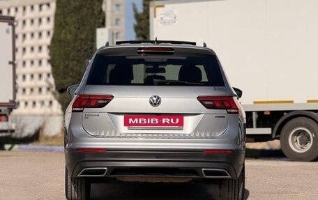 Volkswagen Tiguan II, 2019 год, 2 999 999 рублей, 2 фотография