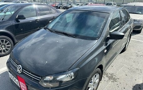 Volkswagen Polo VI (EU Market), 2012 год, 700 000 рублей, 2 фотография