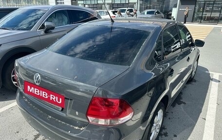 Volkswagen Polo VI (EU Market), 2012 год, 700 000 рублей, 3 фотография