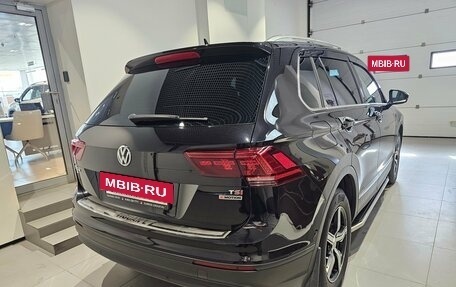 Volkswagen Tiguan II, 2017 год, 2 059 000 рублей, 4 фотография