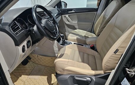Volkswagen Tiguan II, 2017 год, 2 059 000 рублей, 15 фотография