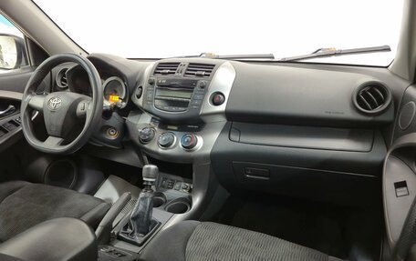 Toyota RAV4, 2011 год, 1 570 000 рублей, 12 фотография