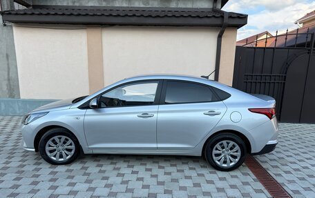 Hyundai Solaris II рестайлинг, 2021 год, 1 570 000 рублей, 4 фотография