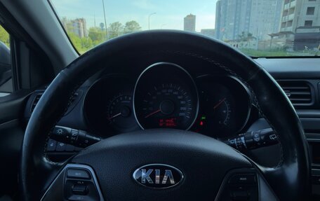 KIA Rio III рестайлинг, 2015 год, 940 000 рублей, 10 фотография