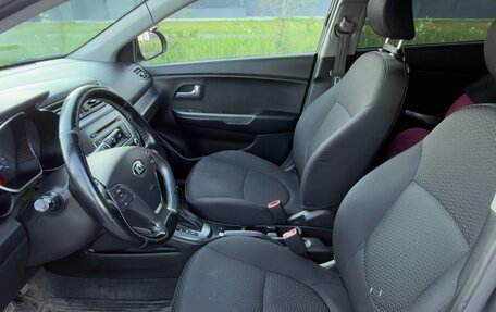 KIA Rio III рестайлинг, 2015 год, 940 000 рублей, 17 фотография