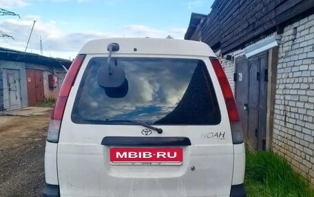 Toyota Lite Ace IV, 2001 год, 575 000 рублей, 5 фотография