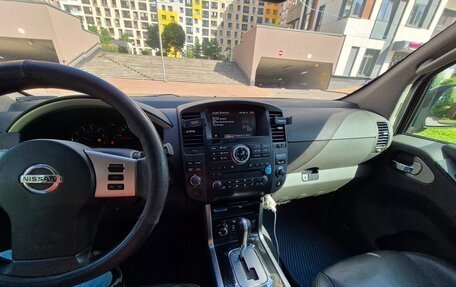 Nissan Pathfinder, 2011 год, 1 650 000 рублей, 9 фотография