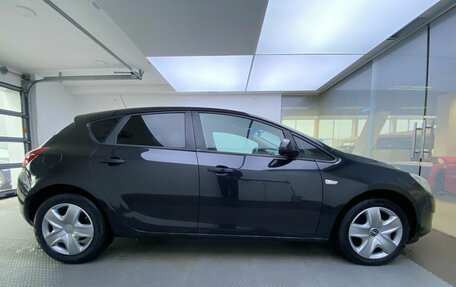 Opel Astra J, 2010 год, 499 000 рублей, 4 фотография