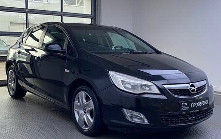 Opel Astra J, 2010 год, 499 000 рублей, 3 фотография