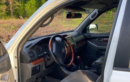 Toyota Land Cruiser Prado 120 рестайлинг, 2007 год, 2 100 000 рублей, 7 фотография