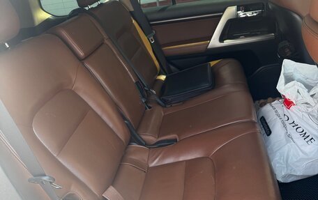 Toyota Land Cruiser 200, 2014 год, 3 600 000 рублей, 5 фотография