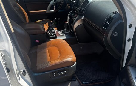 Toyota Land Cruiser 200, 2014 год, 3 600 000 рублей, 3 фотография