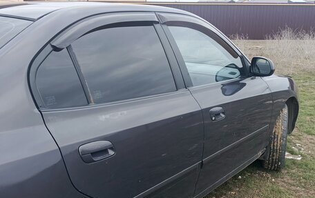 Hyundai Elantra III, 2001 год, 290 000 рублей, 2 фотография