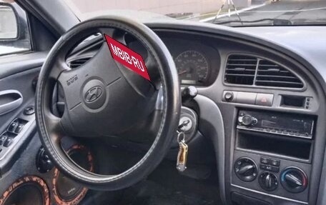 Hyundai Elantra III, 2001 год, 290 000 рублей, 7 фотография