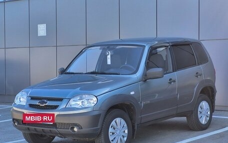 Chevrolet Niva I рестайлинг, 2012 год, 499 000 рублей, 3 фотография
