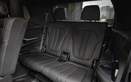 BMW X7, 2024 год, 13 200 000 рублей, 17 фотография