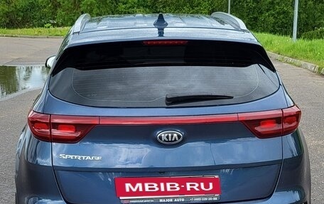 KIA Sportage IV рестайлинг, 2019 год, 1 900 000 рублей, 2 фотография
