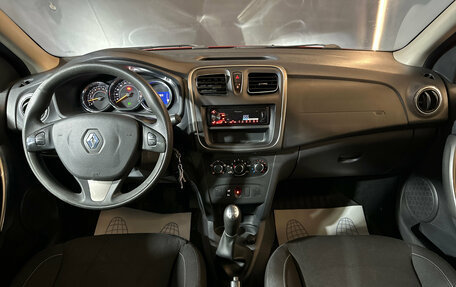 Renault Sandero II рестайлинг, 2015 год, 950 000 рублей, 10 фотография