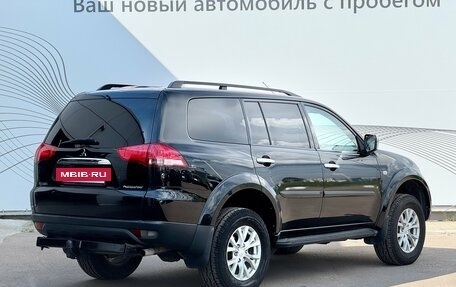 Mitsubishi Pajero Sport II рестайлинг, 2013 год, 1 990 000 рублей, 8 фотография