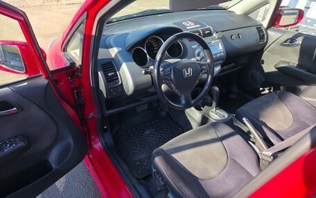 Honda Jazz I рестайлинг, 2008 год, 700 000 рублей, 15 фотография