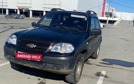 Chevrolet Niva I рестайлинг, 2013 год, 440 000 рублей, 2 фотография