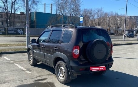 Chevrolet Niva I рестайлинг, 2013 год, 440 000 рублей, 4 фотография
