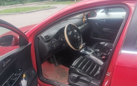Volkswagen Passat B6, 2006 год, 395 000 рублей, 3 фотография