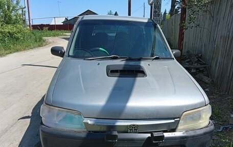 Nissan Cube II, 2000 год, 155 000 рублей, 1 фотография