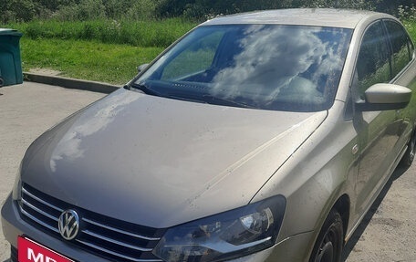 Volkswagen Polo VI (EU Market), 2016 год, 1 200 000 рублей, 3 фотография